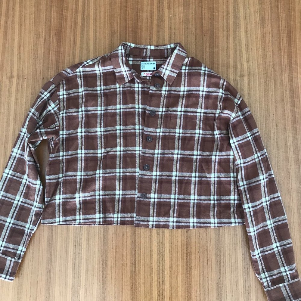 The Cropped Plaid Flannel Shirt in Toffee